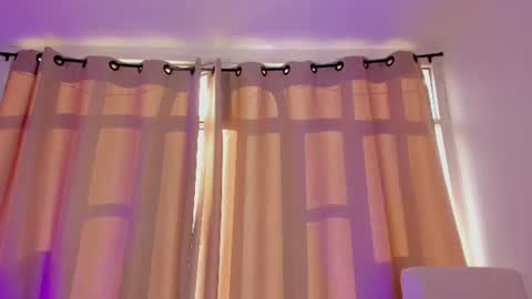 catalella_rouse online show from June 10, 8:51 pm