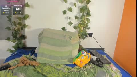 cataleya19__ online show from February 7, 12:06 pm