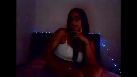 cataleya437733 online show from April 1, 10:39 pm