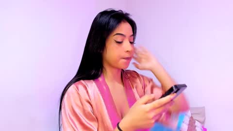 Snapshot of cataleya_cast chatting on December 1, 10:45 pm Cataleya online show from December 1, 10:45 pm