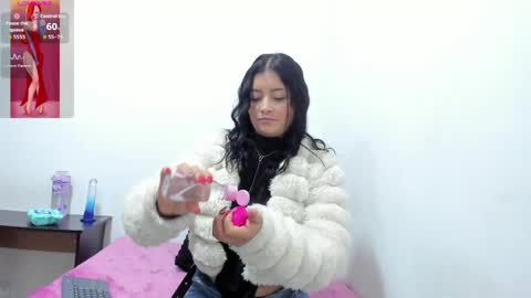 catalina online show from April 4, 11:06 am