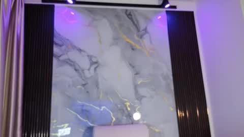 Call me Cata  online show from November 26, 11:45 pm