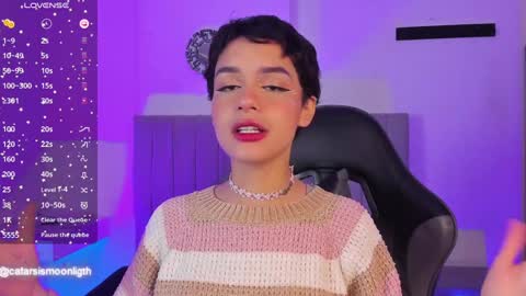 Cat  online show from February 8, 9:04 pm