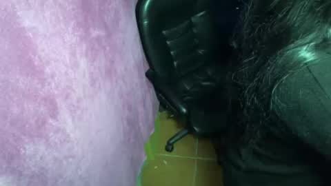 catbombon online show from March 18, 6:08 am