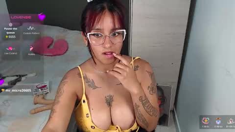 Catherina   online show from November 25, 9:35 pm