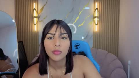 Snapshot of catherine_b_ chatting on October 8, 8:04 pm catherine_b_ online show from October 8, 8:04 pm