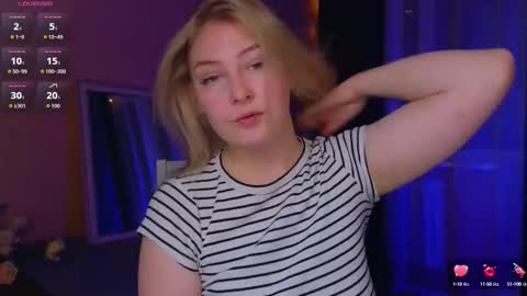 Snapshot of catherine_river chatting on October 10, 12:55 pm Catherine online show from October 10, 12:55 pm