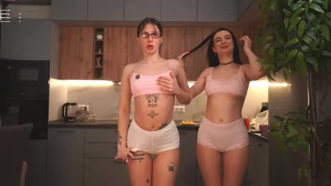 catolinanight online show from April 8, 6:27 am