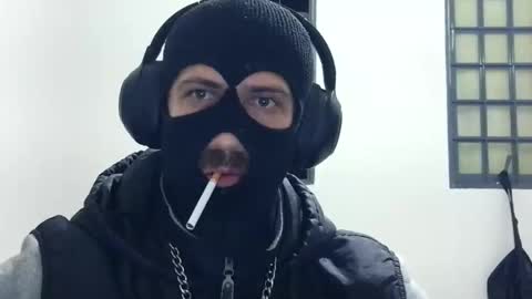 Carlos A online show from April 21, 12:47 am