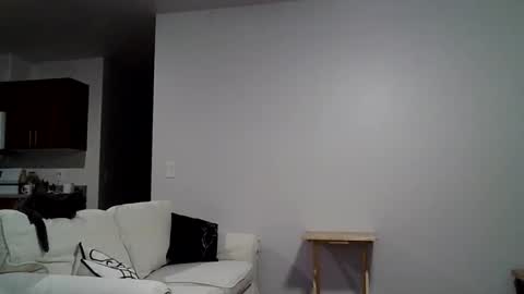 cautious online show from December 3, 8:37 am