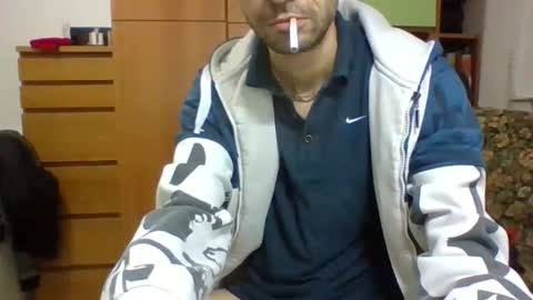 cazzone98italiano online show from December 3, 3:56 pm