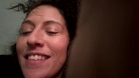 cece_vibez online show from January 13, 10:12 am