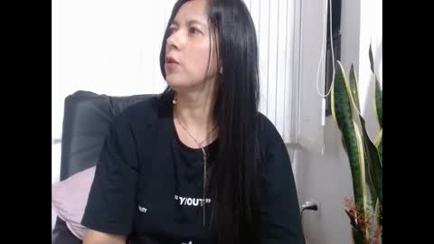 ceci online show from September 17, 1:42 am