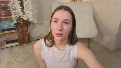 Josie Manesi online show from October 8, 5:35 am