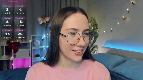 Josie Manesi online show from March 12, 7:47 pm