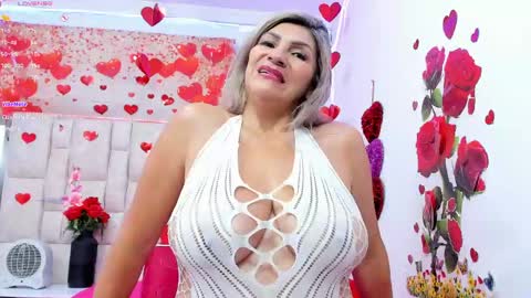 Celeste Lincon online show from May 27, 1:45 am