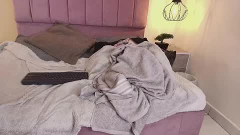 Celeste online show from December 20, 12:12 pm