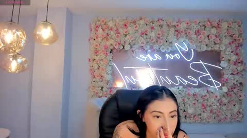 Celeste Moon online show from January 17, 2:32 am