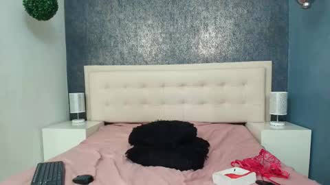 Snapshot of celestial_queen_ chatting on October 2, 4:17 pm Celestial online show from October 2, 4:17 pm