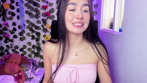 Celestineeeeee online show from December 28, 5:25 pm