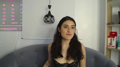       online show from June 6, 9:31 pm