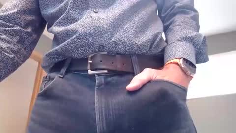 Snapshot of centerfield24 chatting on February 26, 10:15 pm Centerfield online show from February 26, 10:15 pm