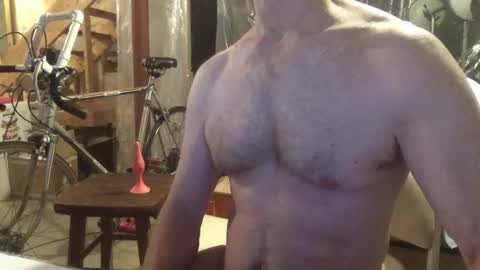 cfnmworkout1 online show from December 14, 9:21 pm