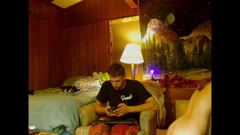 cguffey2284 online show from October 14, 2:47 am