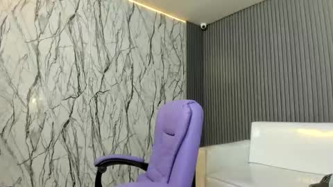 chacorta_ online show from April 5, 2:25 pm