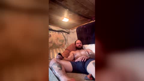 chaddo1193 online show from May 4, 4:19 am