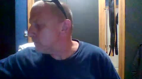 chadsters123 online show from July 30, 1:39 am