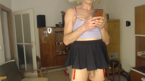 champagneclaire online show from February 25, 8:45 pm