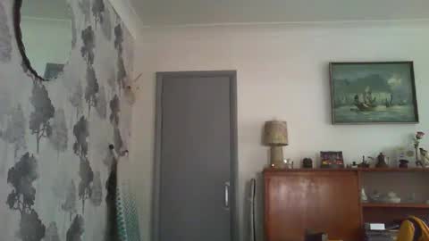 Champers online show from January 13, 1:06 pm