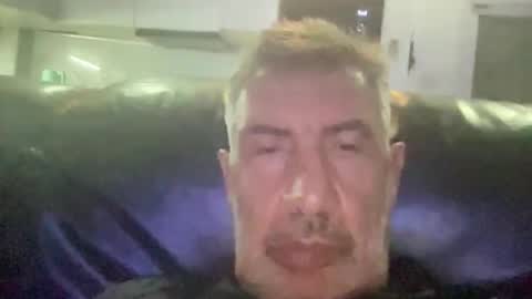 champsex305610 online show from March 24, 4:24 pm