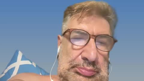 champsex305610 online show from March 2, 5:58 pm