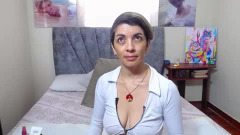 chanel online show from February 7, 2:31 pm