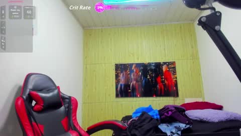    online show from April 11, 7:51 pm