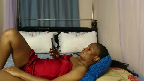 Chantel online show from February 4, 12:19 am