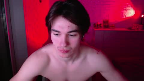 charleshanson69 online show from April 3, 6:48 pm