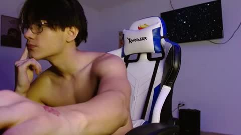 charley_morgan online show from March 18, 11:54 pm