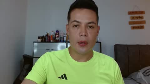 charli 4 online show from March 13, 9:40 pm