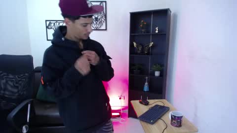 Charlie oconnor online show from September 30, 12:15 pm