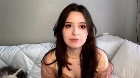 Freya online show from February 20, 1:57 pm