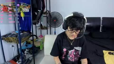 Charlie online show from May 23, 8:49 pm