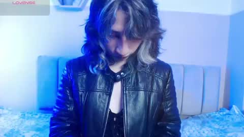 charlothe_dumont online show from June 15, 2:20 pm