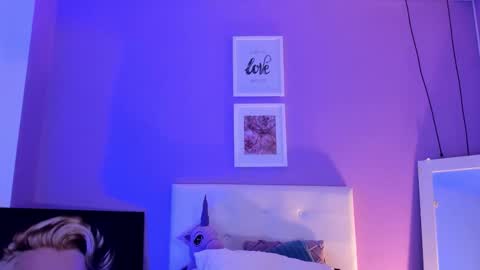 Char 3 online show from March 10, 10:24 pm