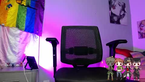 Charlie  online show from November 20, 7:44 pm