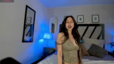 charlottee_love_ online show from February 21, 11:13 am