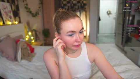 my fansly Charming daisy              My Wishlist  for new toys     online show from December 2, 8:45 am