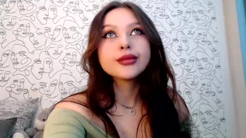 Maya online show from February 9, 6:37 pm